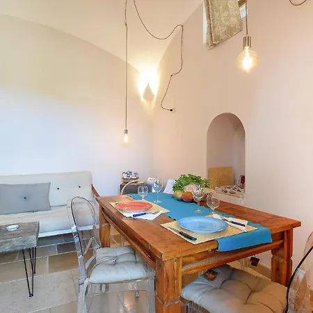 Διαμέρισμα 1 Bedroom Cozy In Massa Lubrense